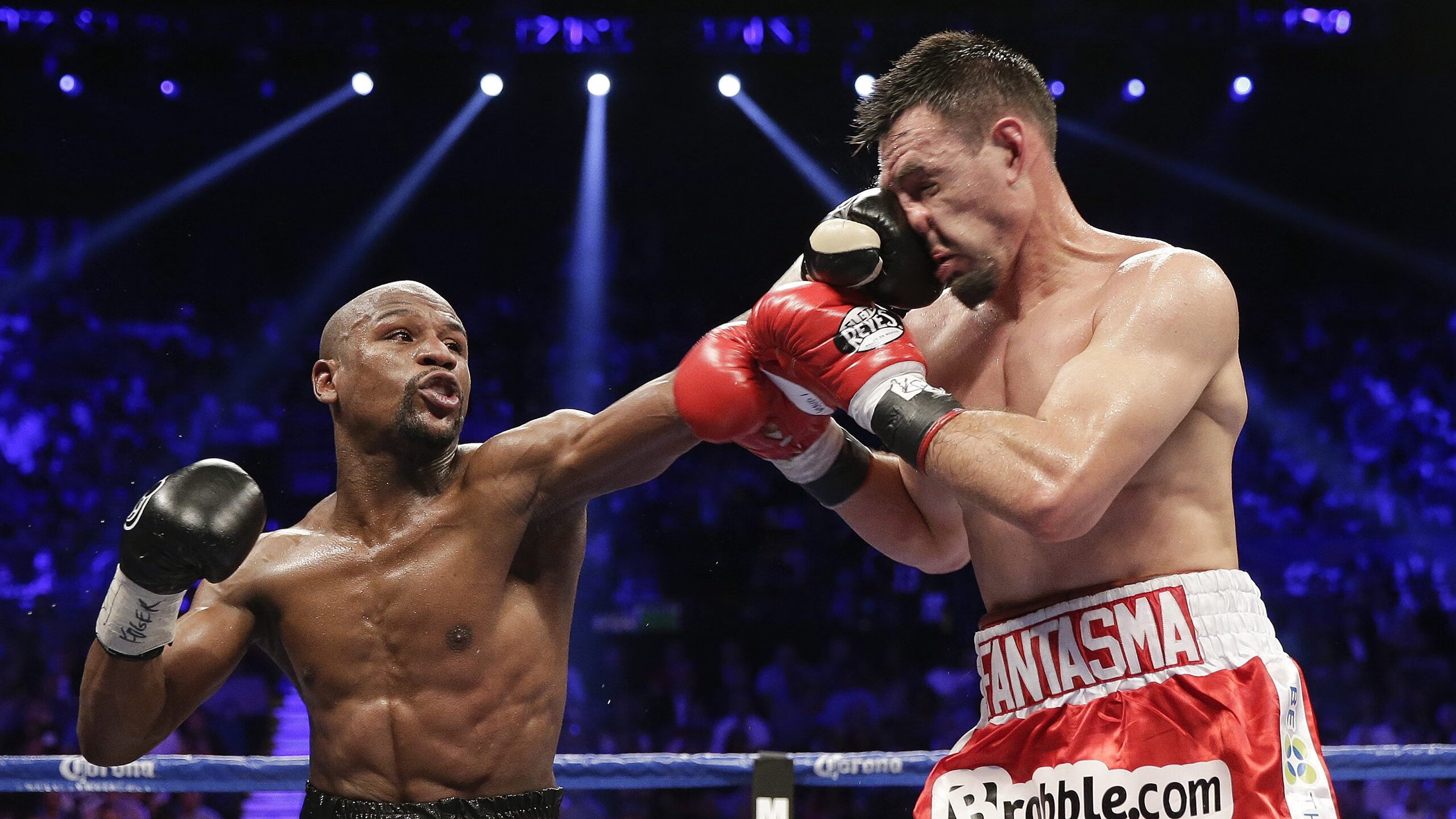 王者荣耀选手操作极致惊艳，王者荣耀的选手